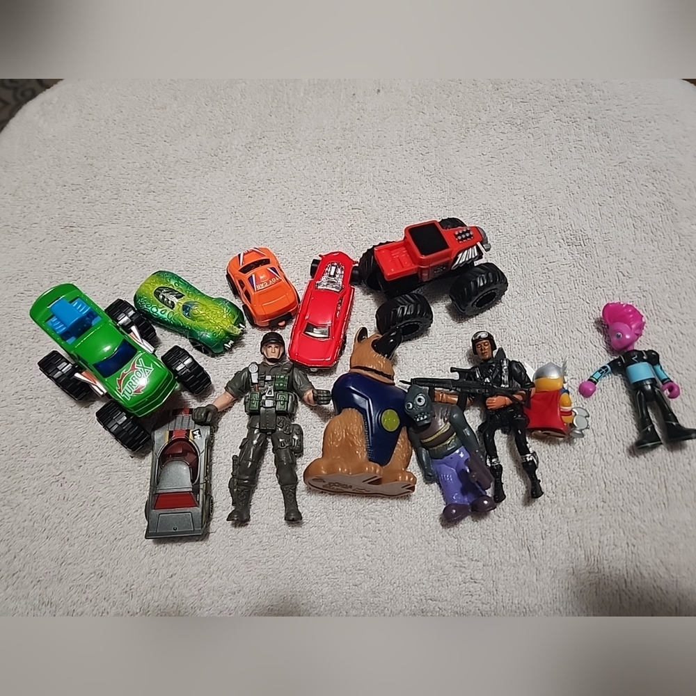 Adventure Action Figure and Vehicle Playset